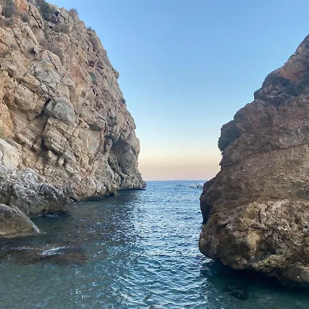Pionono1 Piscina Calahonda
